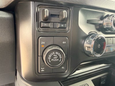 2027 Ford F-250 Super Duty Platinum