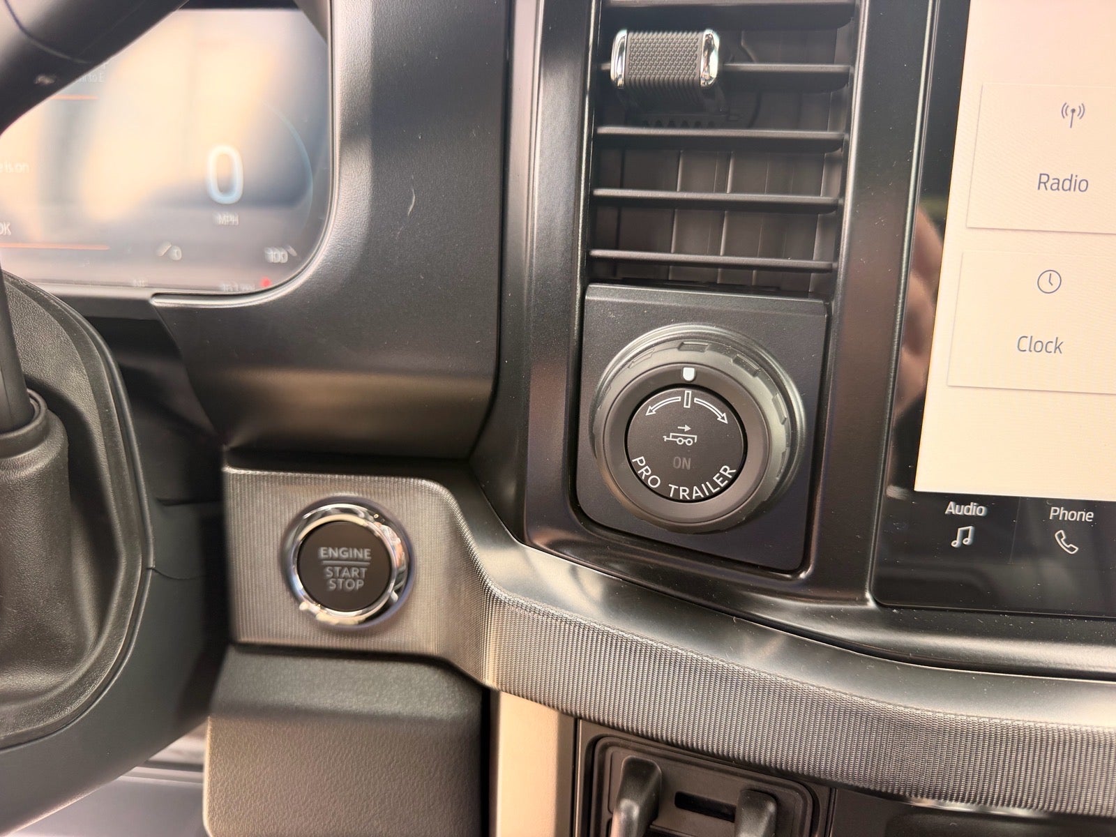 2027 Ford F-250 Super Duty Platinum