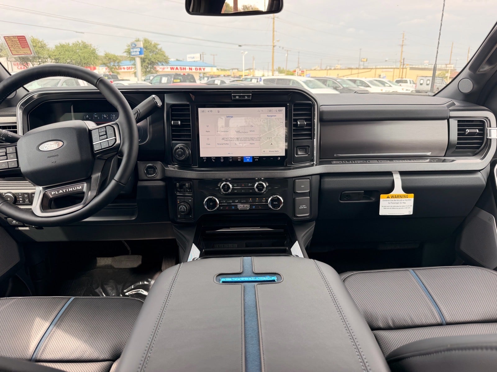 2027 Ford F-250 Super Duty Platinum