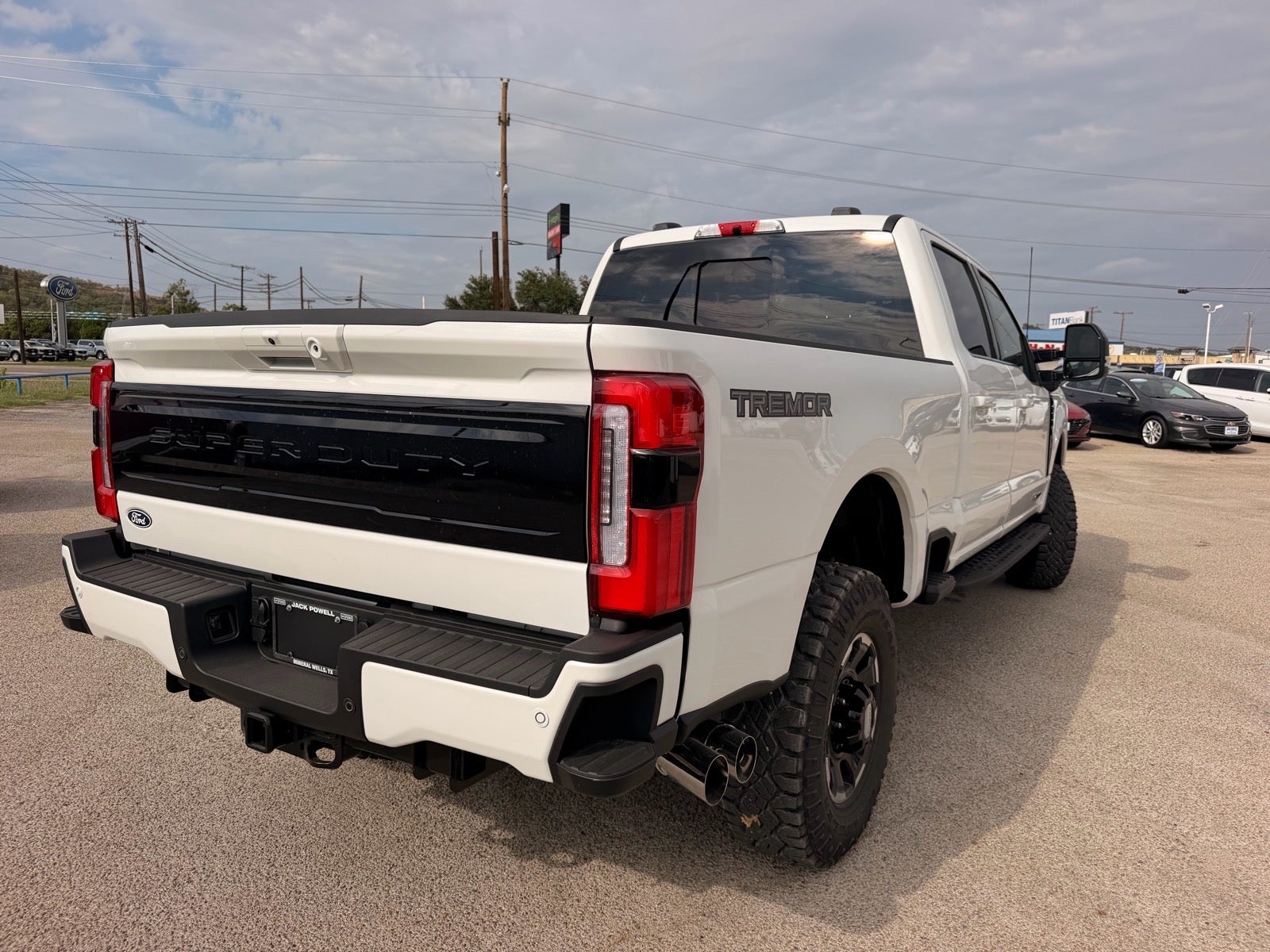 2027 Ford F-250 Super Duty Platinum