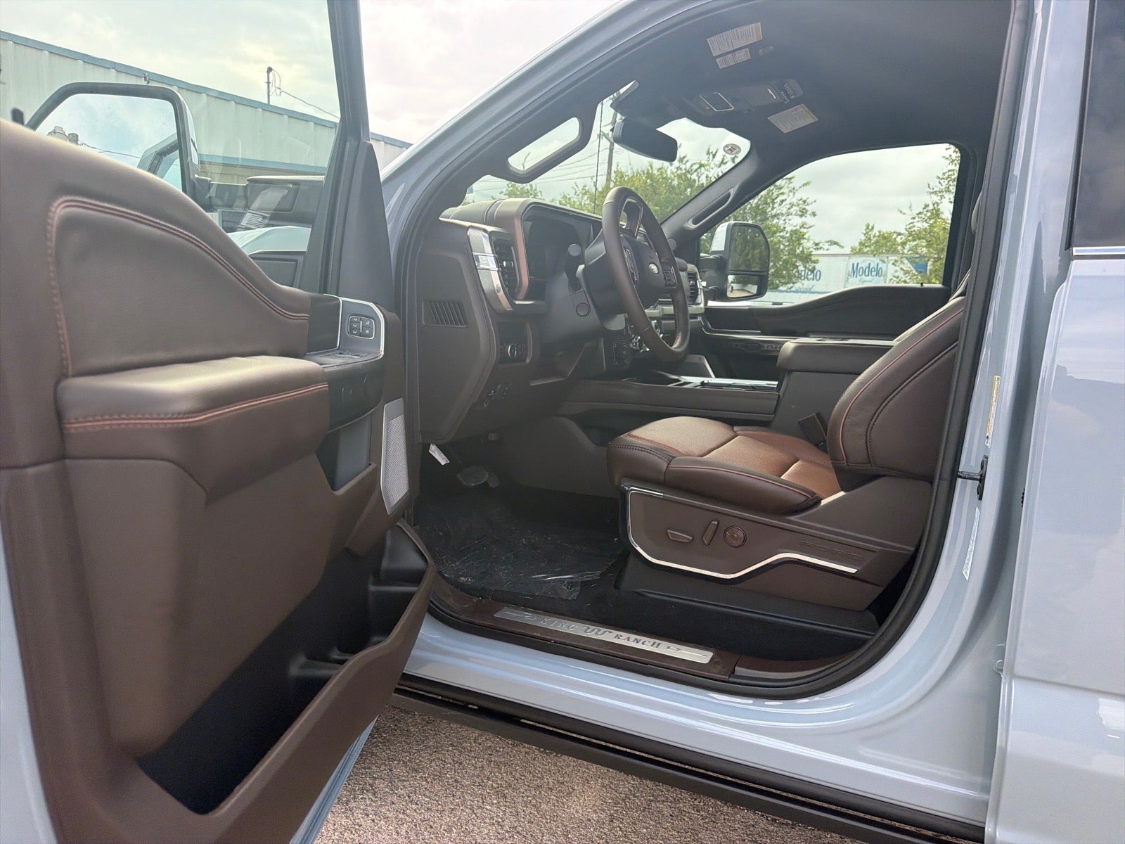 2027 Ford F-250 Super Duty King Ranch