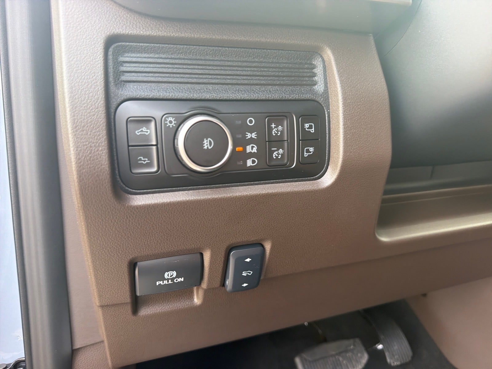2027 Ford F-250 Super Duty King Ranch