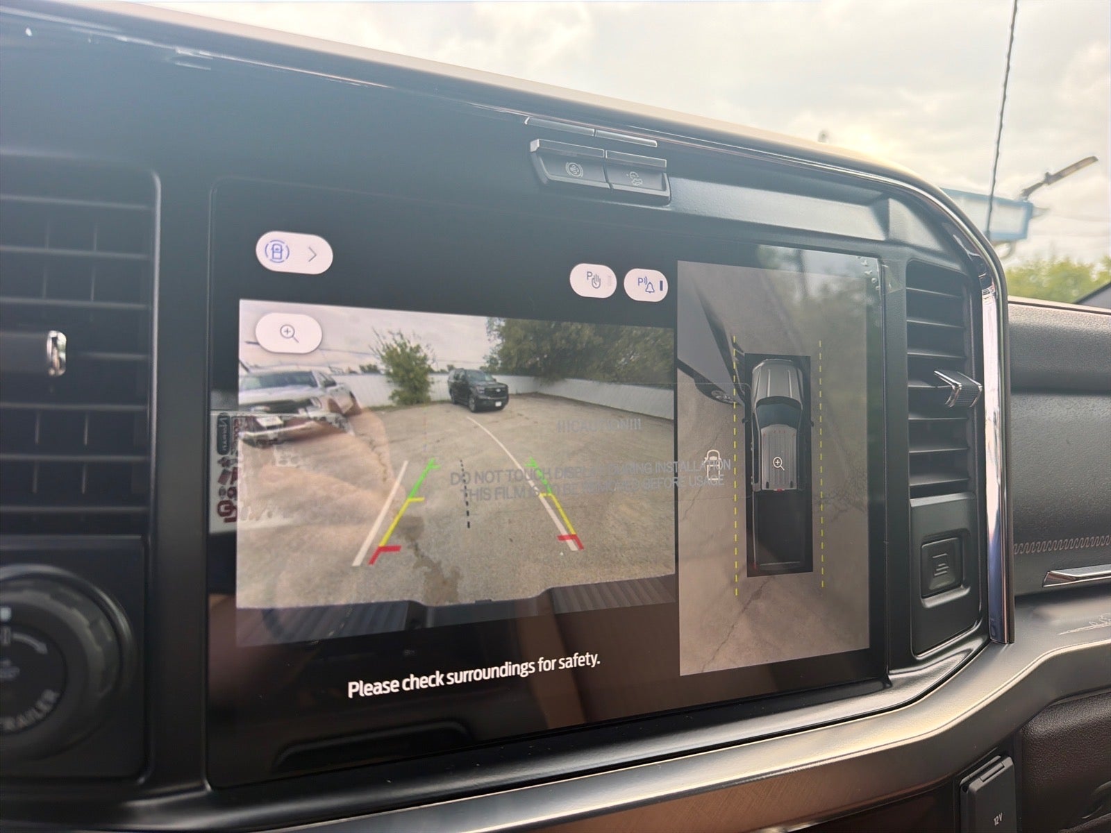 2027 Ford F-250 Super Duty King Ranch