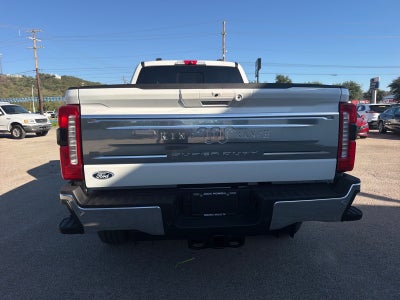 2027 Ford F-250 Super Duty King Ranch