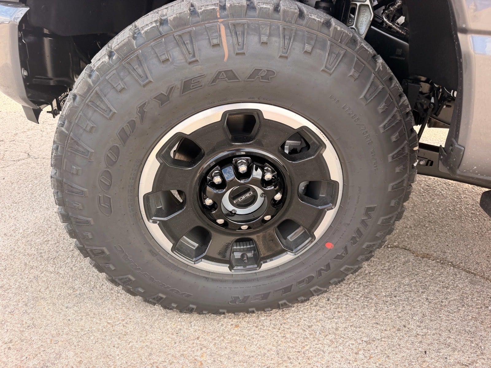 2027 Ford F-250 Super Duty Platinum