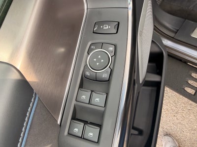 2027 Ford F-250 Super Duty Platinum