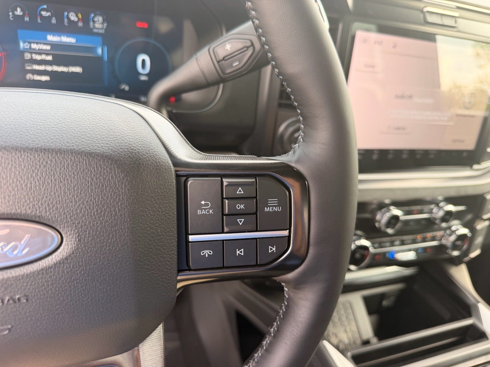2027 Ford F-250 Super Duty Platinum