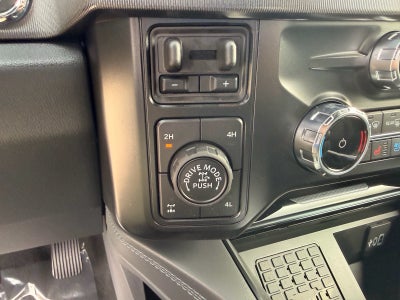 2027 Ford F-250 Super Duty Platinum