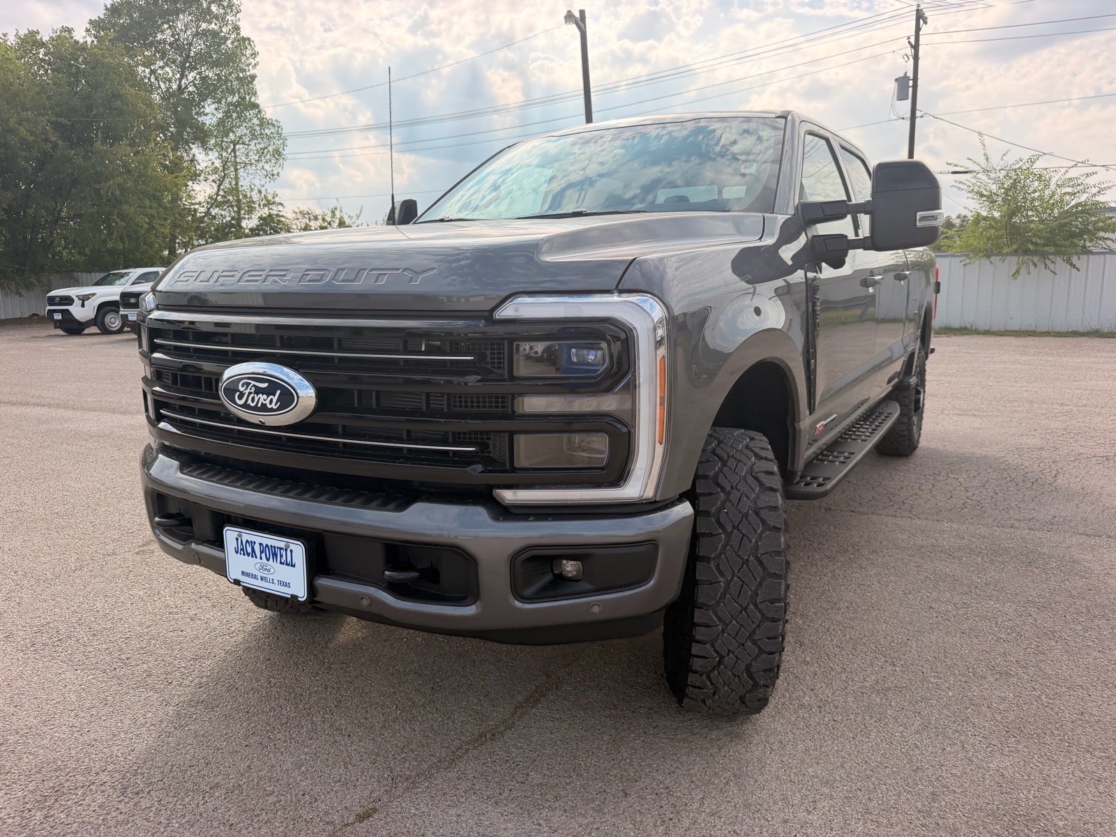 2027 Ford F-250 Super Duty Platinum