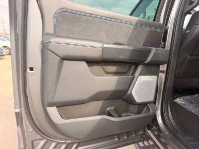 2027 Ford F-250 Super Duty Platinum