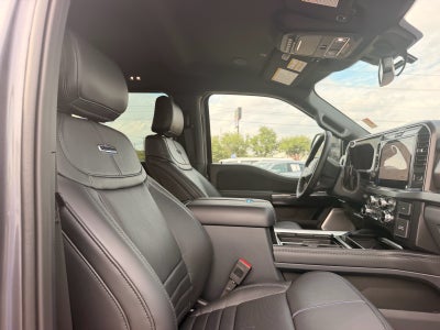 2027 Ford F-250 Super Duty Platinum