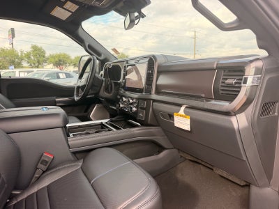 2027 Ford F-250 Super Duty Platinum