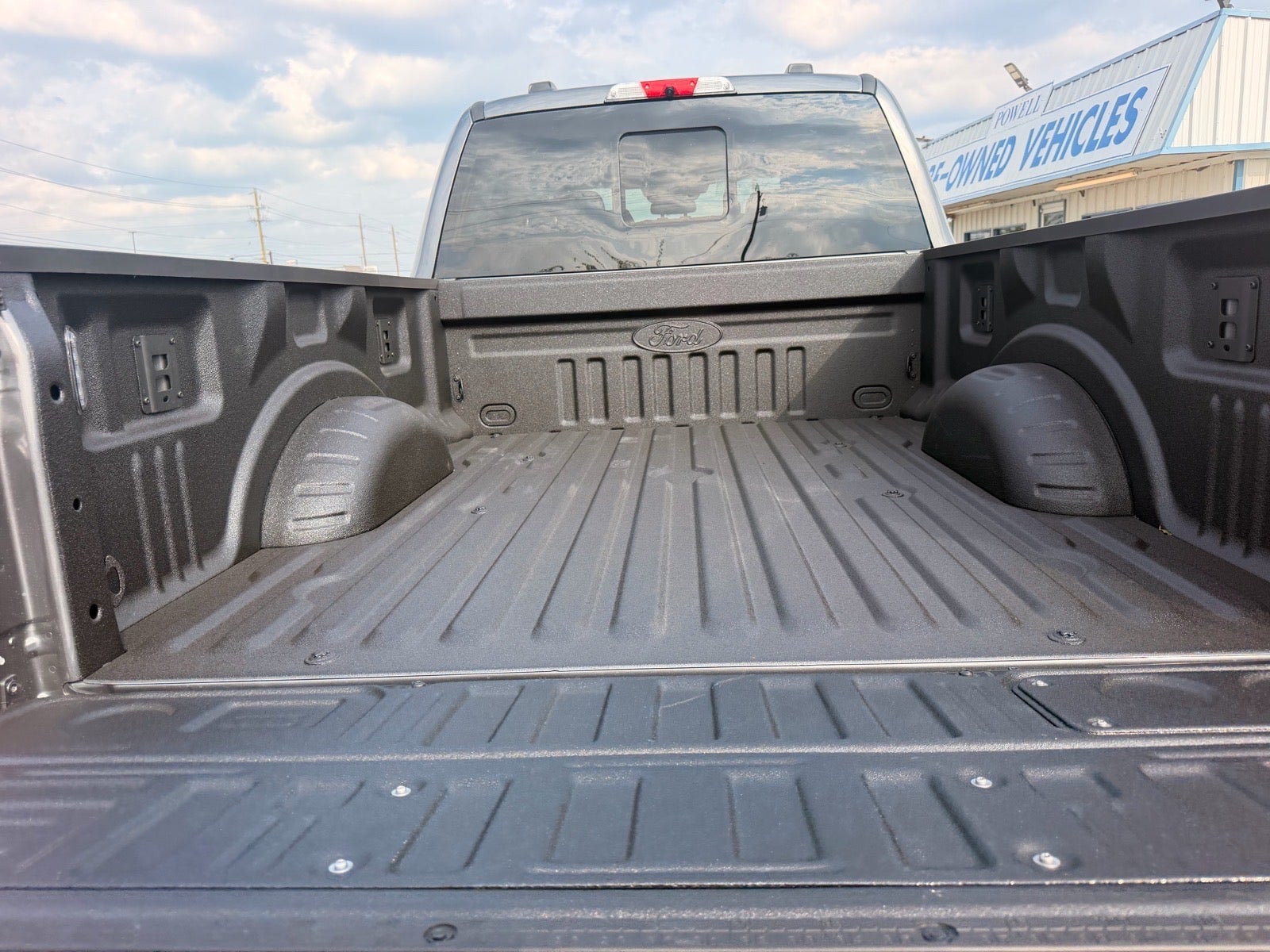 2027 Ford F-250 Super Duty Platinum