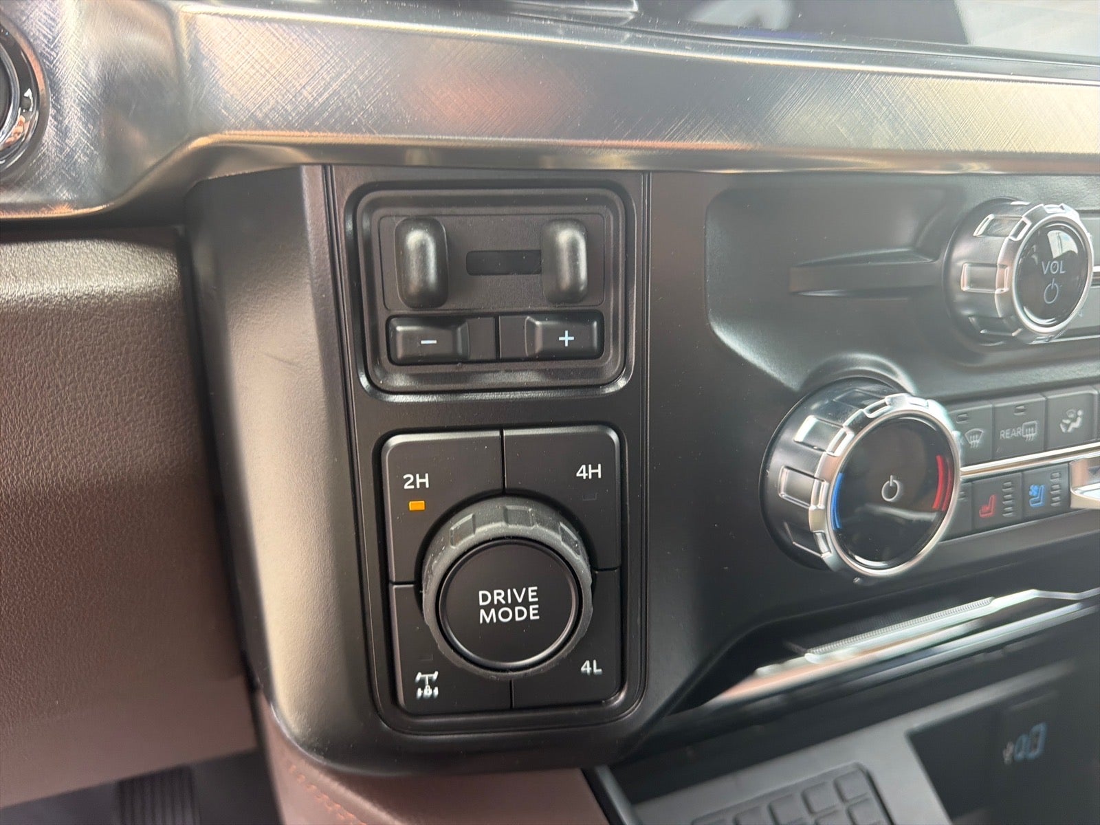 2027 Ford F-250 Super Duty King Ranch