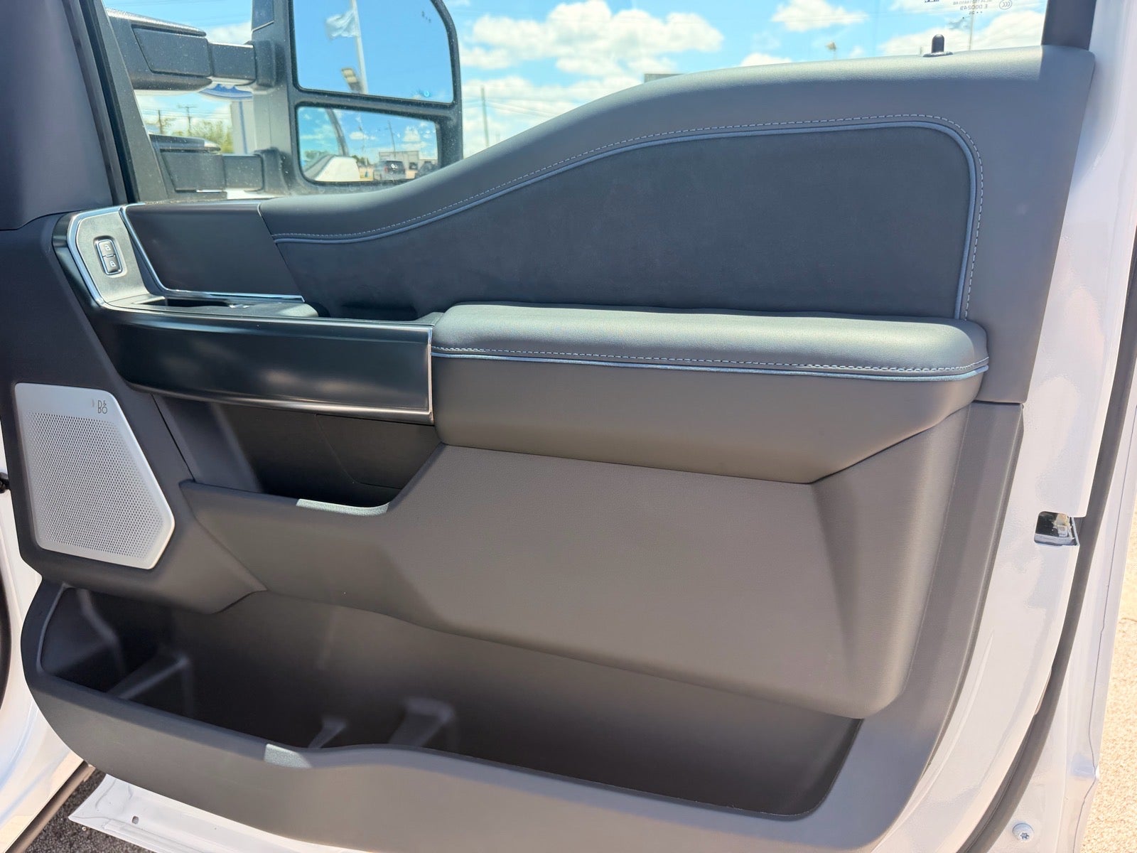 2026 Ford F-250 Super Duty Platinum
