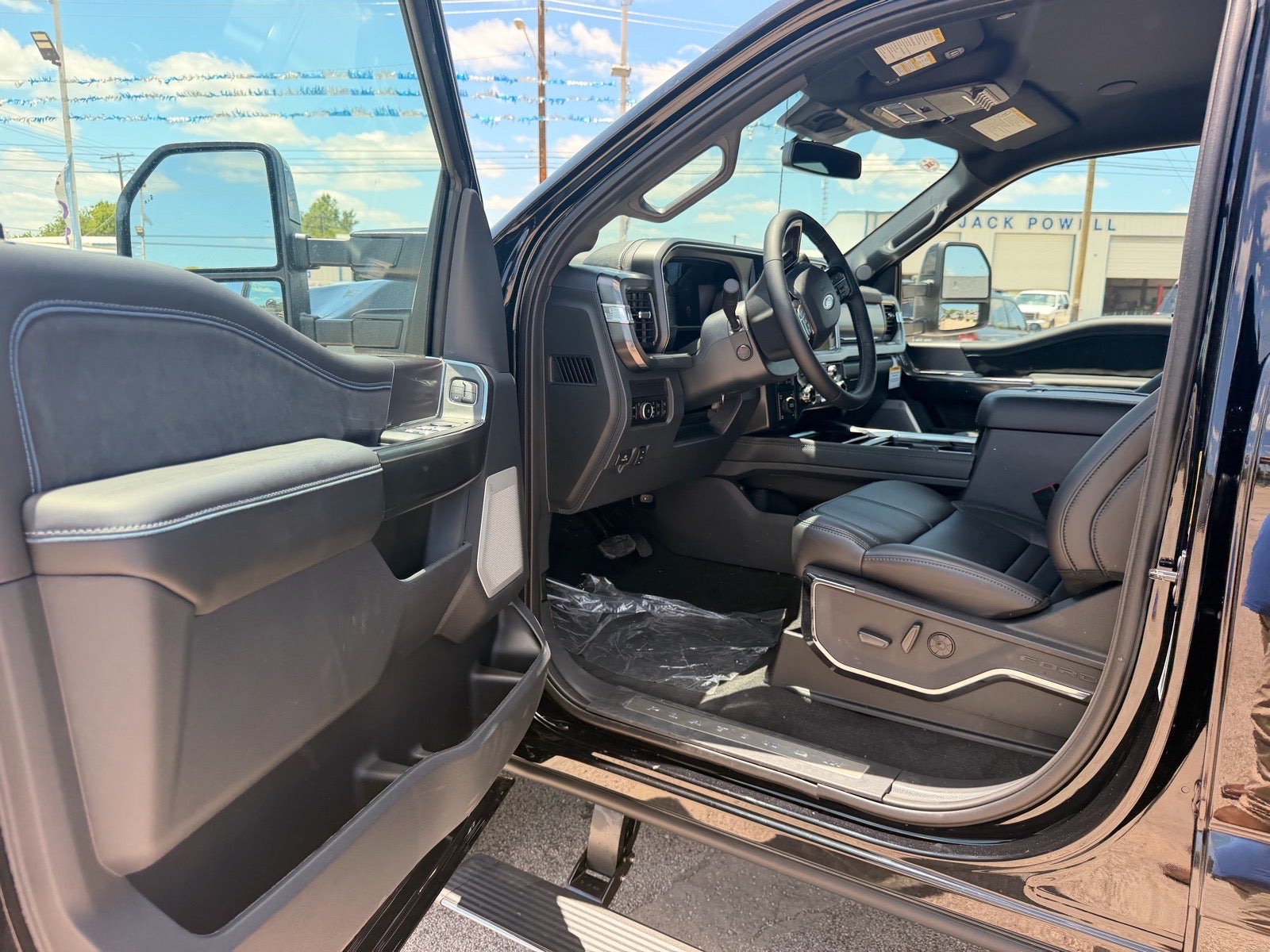 2026 Ford F-250 Super Duty Platinum