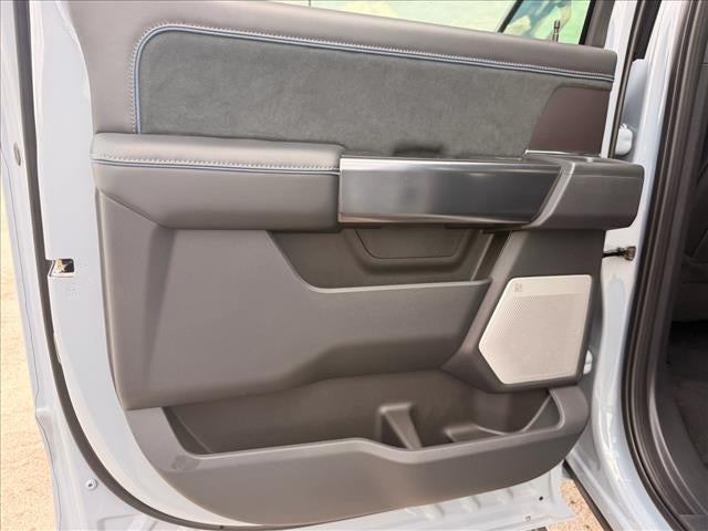 2026 Ford F-250 Super Duty Platinum