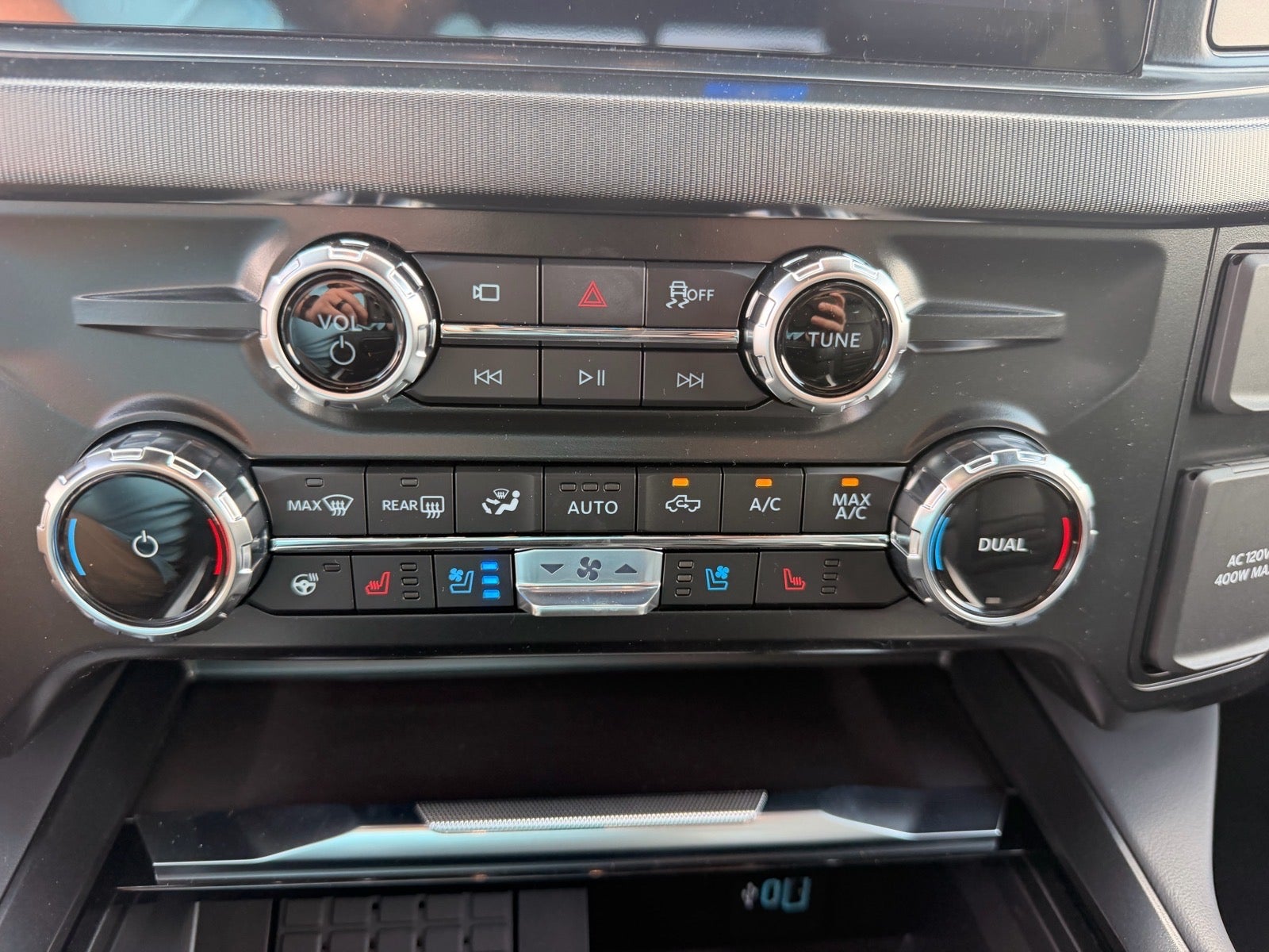 2026 Ford F-250 Super Duty Platinum