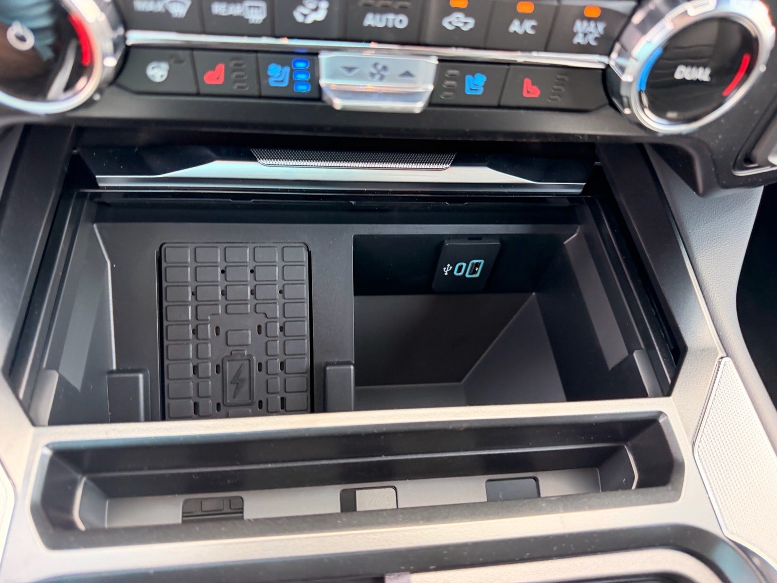 2026 Ford F-250 Super Duty Platinum