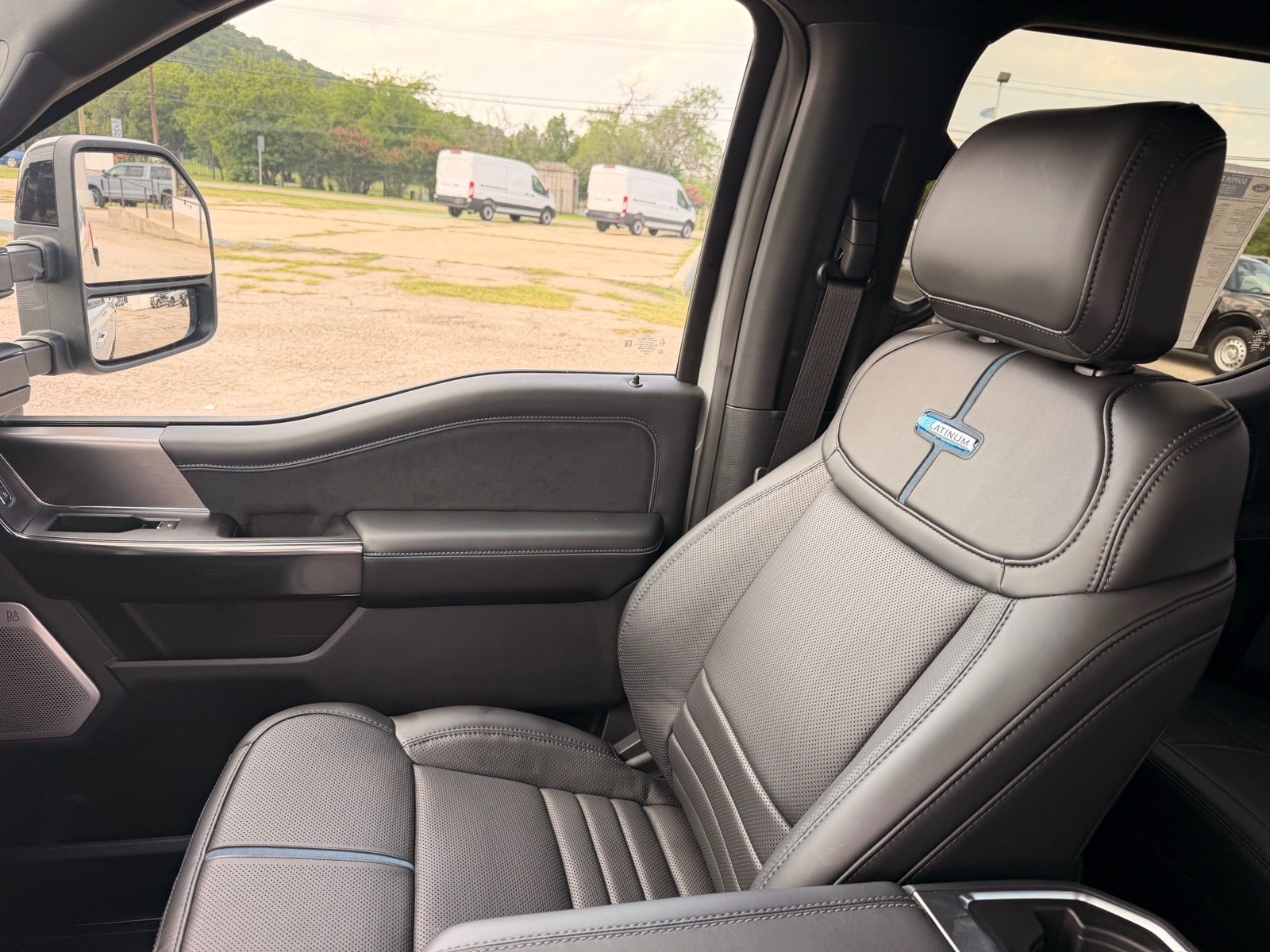 2026 Ford F-250 Super Duty Platinum