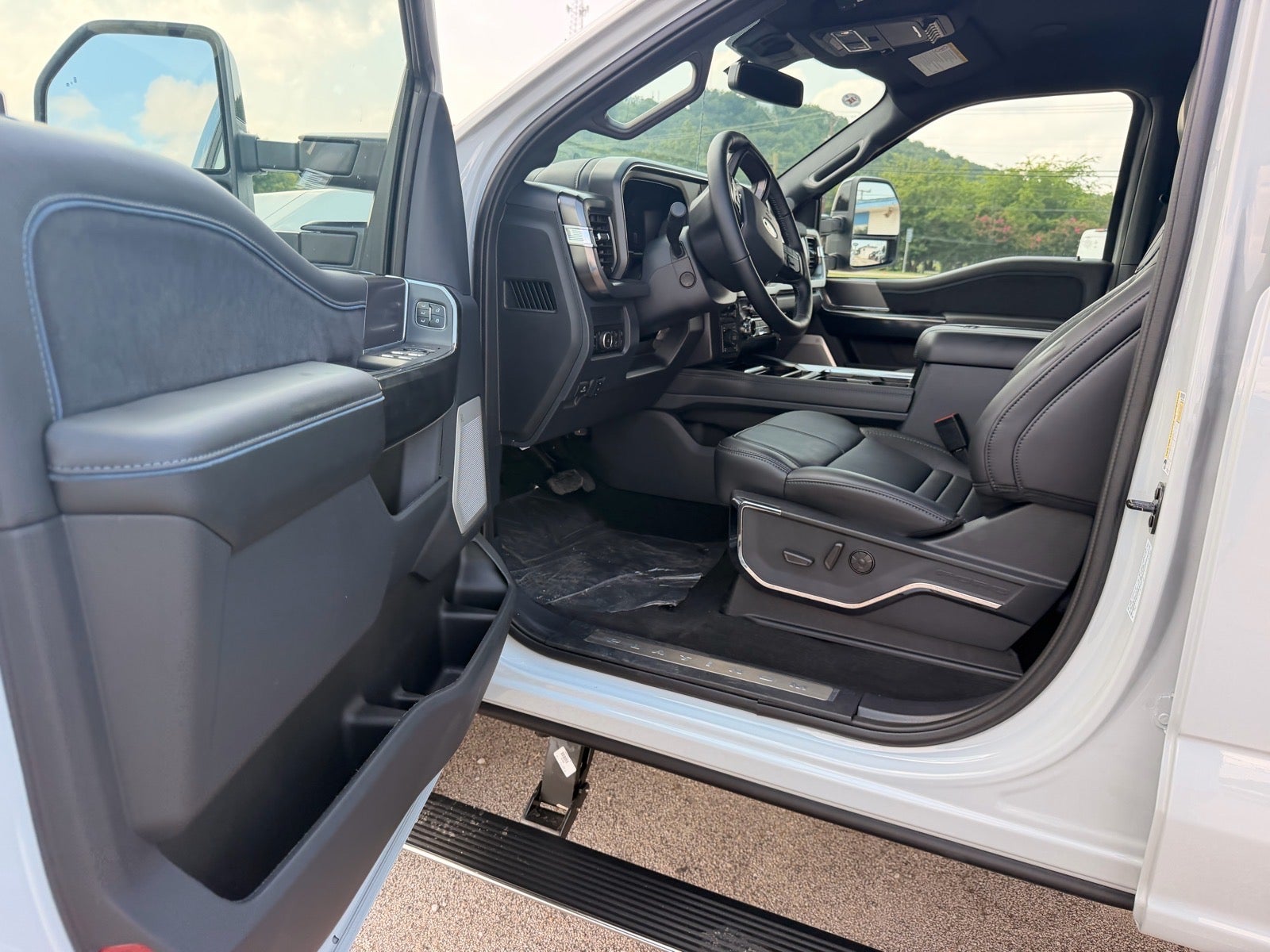 2026 Ford F-250 Super Duty Platinum