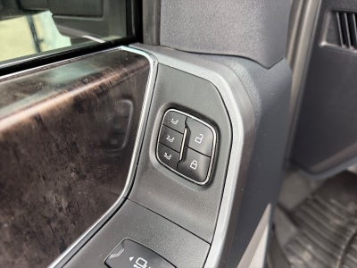 2025 Ford F-250 Super Duty Lariat