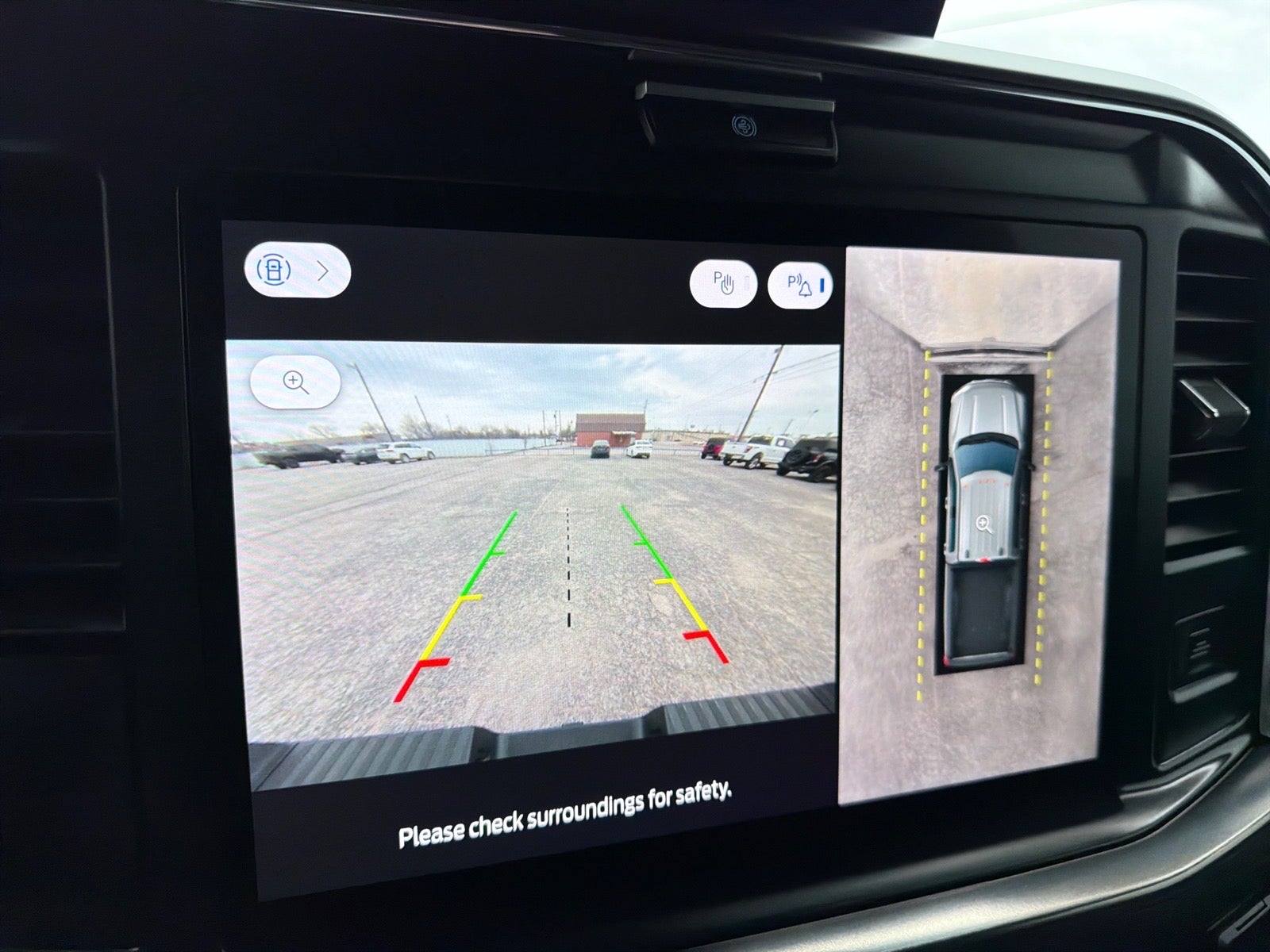 2025 Ford F-250 Super Duty Lariat