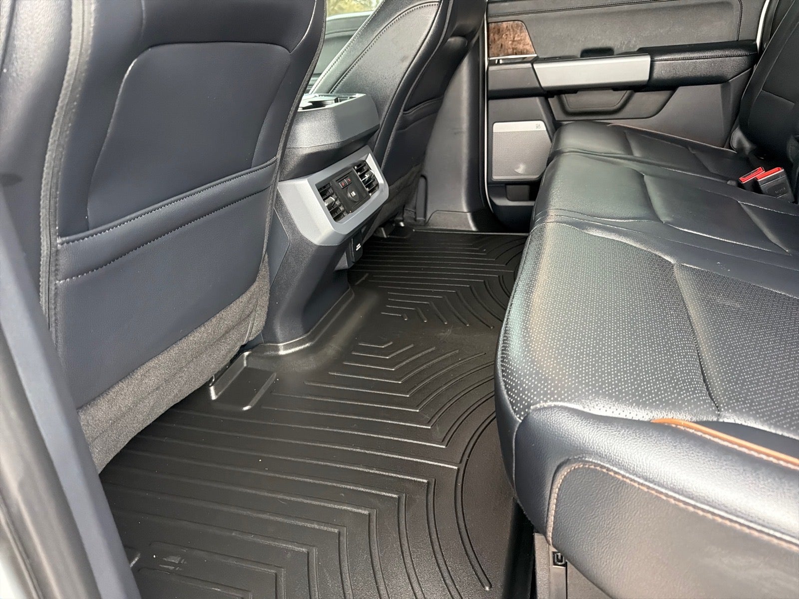 2025 Ford F-250 Super Duty Lariat