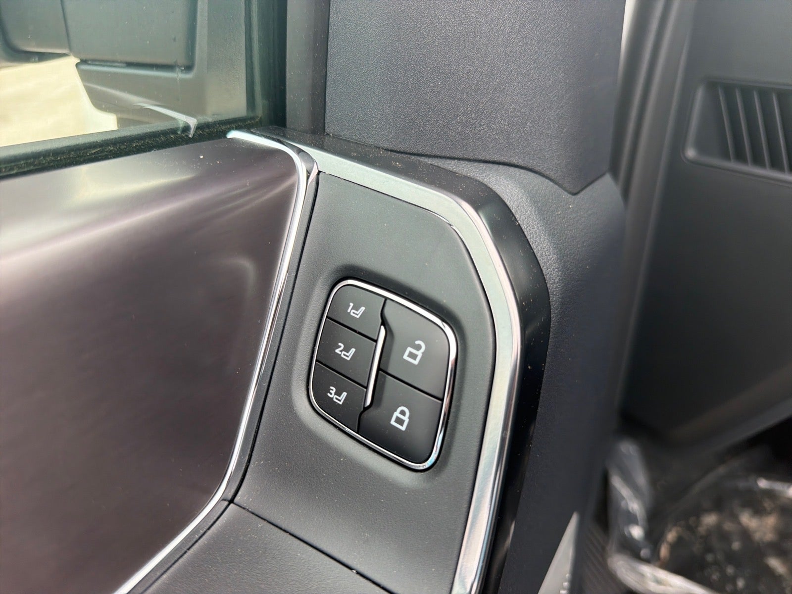 2026 Ford F-350 Super Duty Platinum