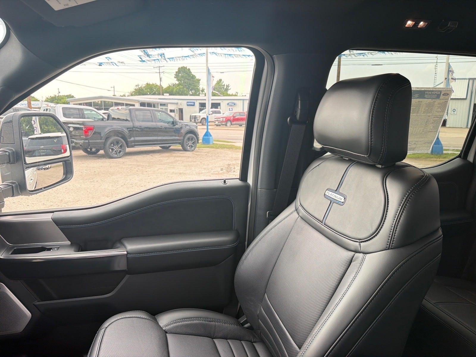 2026 Ford F-350 Super Duty Platinum