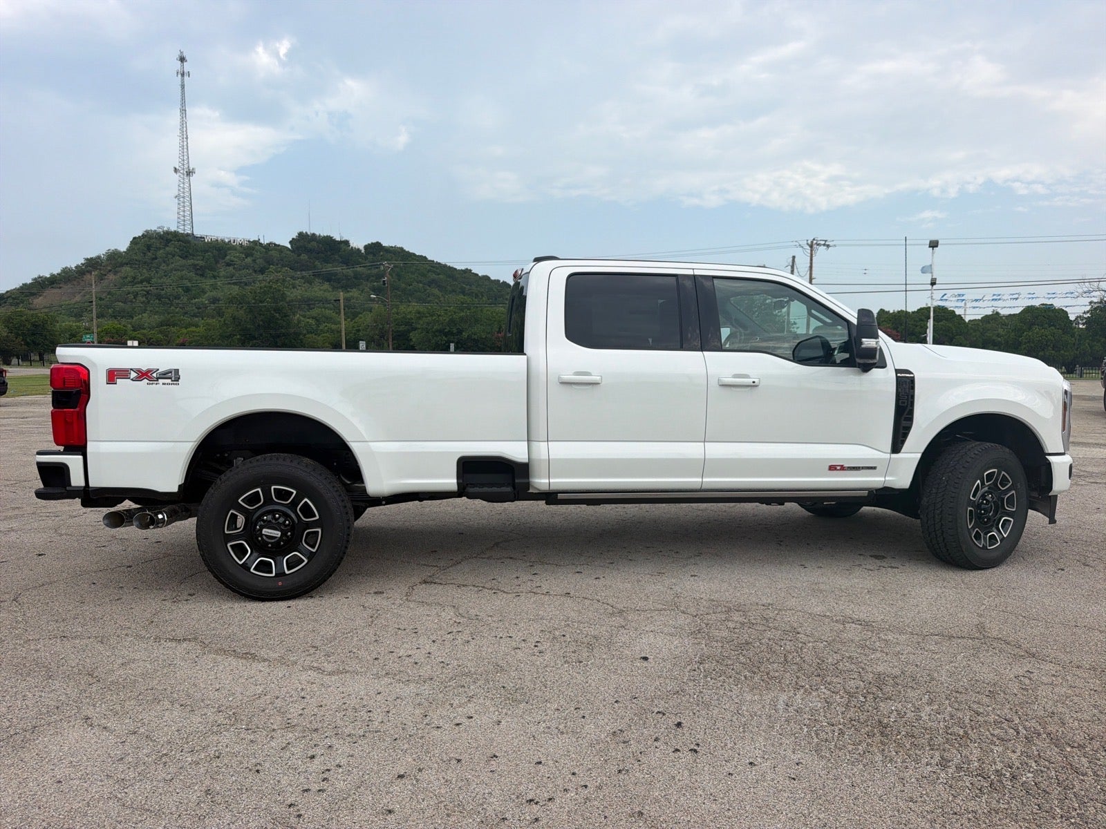 2026 Ford F-350 Super Duty Platinum