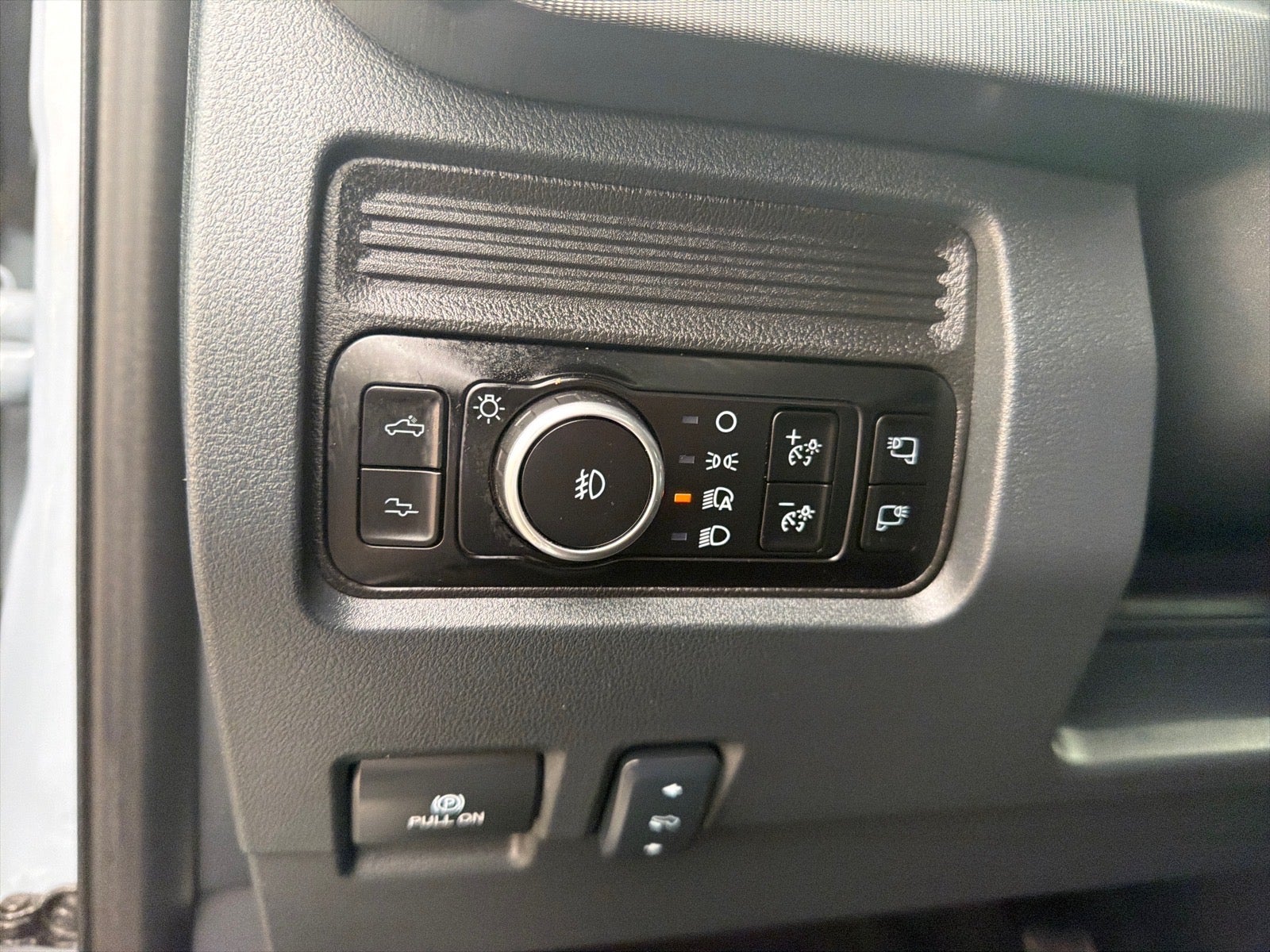 2025 Ford F-350 Super Duty Platinum