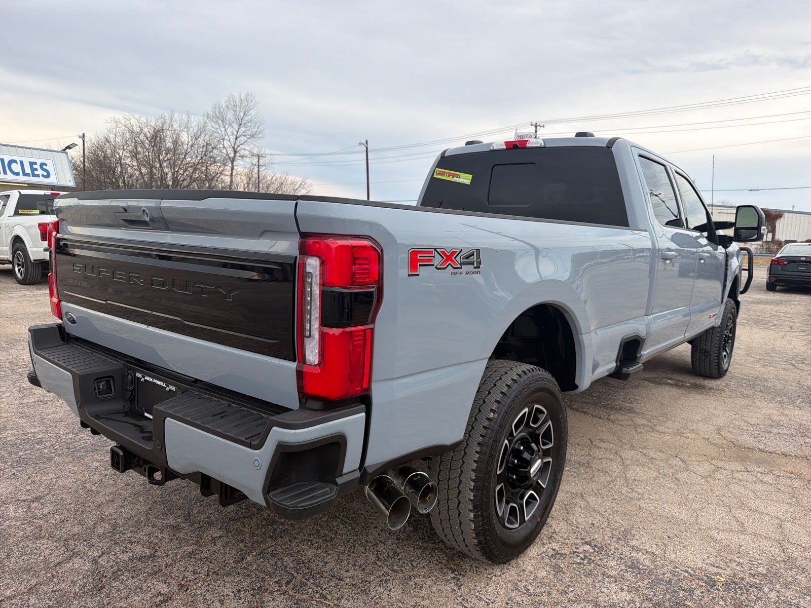 2025 Ford F-350 Super Duty Platinum