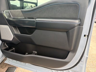 2025 Ford F-350 Super Duty Platinum