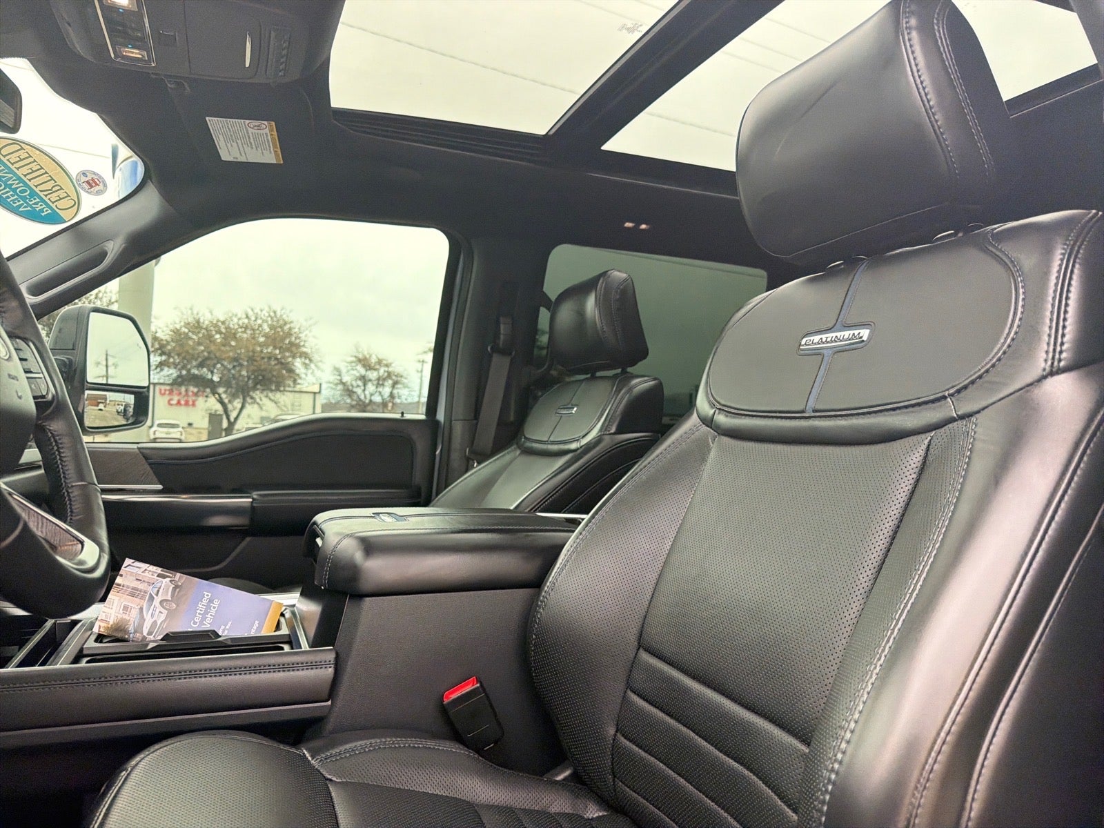 2025 Ford F-350 Super Duty Platinum