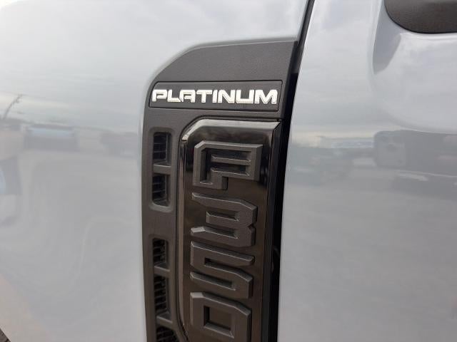 2025 Ford F-350 Super Duty Platinum