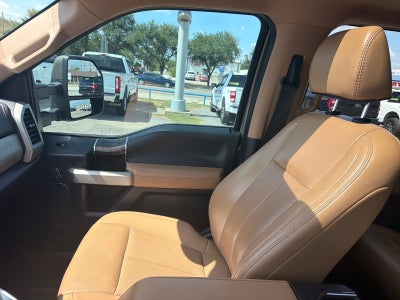 2022 Ford F-350 Super Duty Lariat