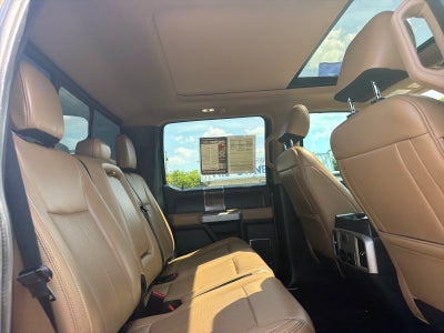 2022 Ford F-350 Super Duty Lariat