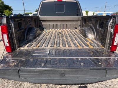 2022 Ford F-350 Super Duty Lariat