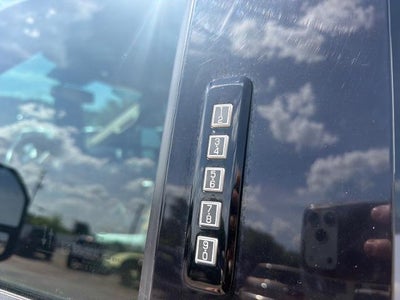 2022 Ford F-350 Super Duty Lariat