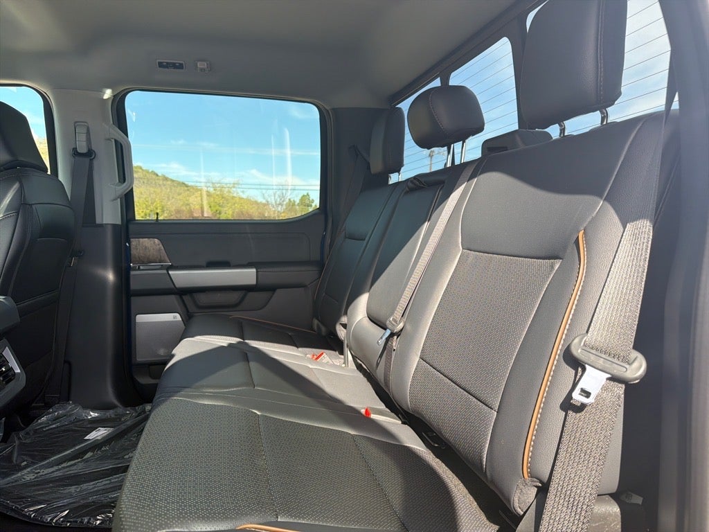 2026 Ford F-350 Super Duty Lariat