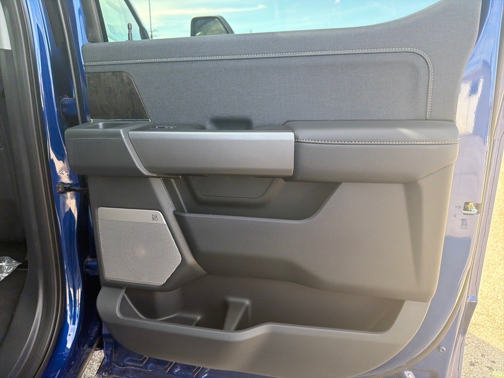 2026 Ford F-350 Super Duty Lariat