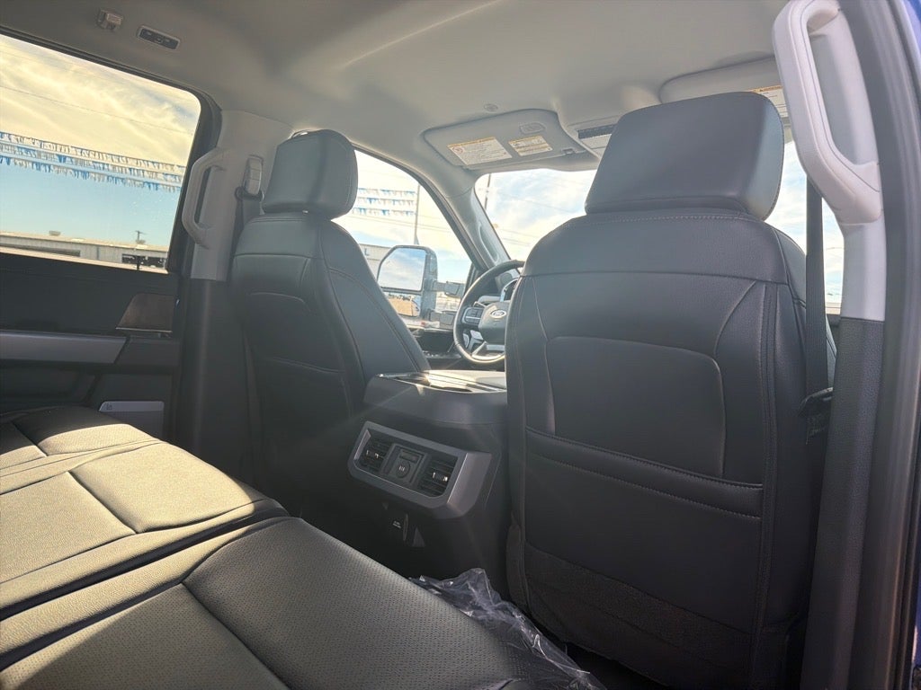 2026 Ford F-350 Super Duty Lariat