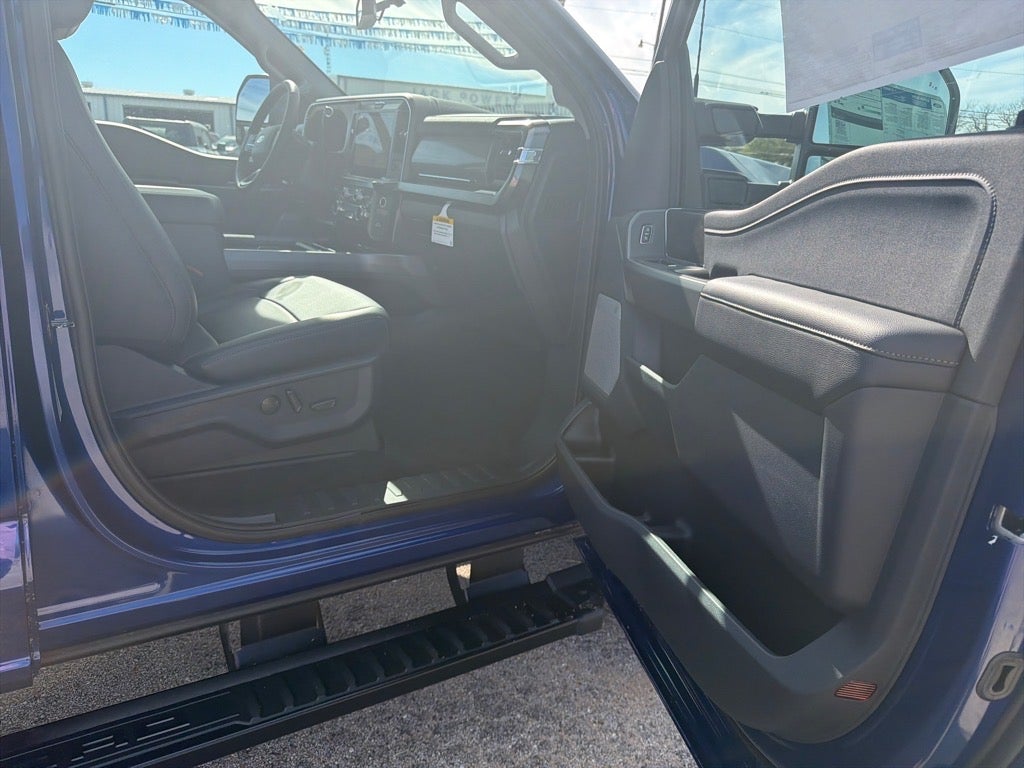 2026 Ford F-350 Super Duty Lariat