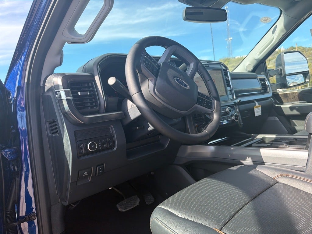 2026 Ford F-350 Super Duty Lariat