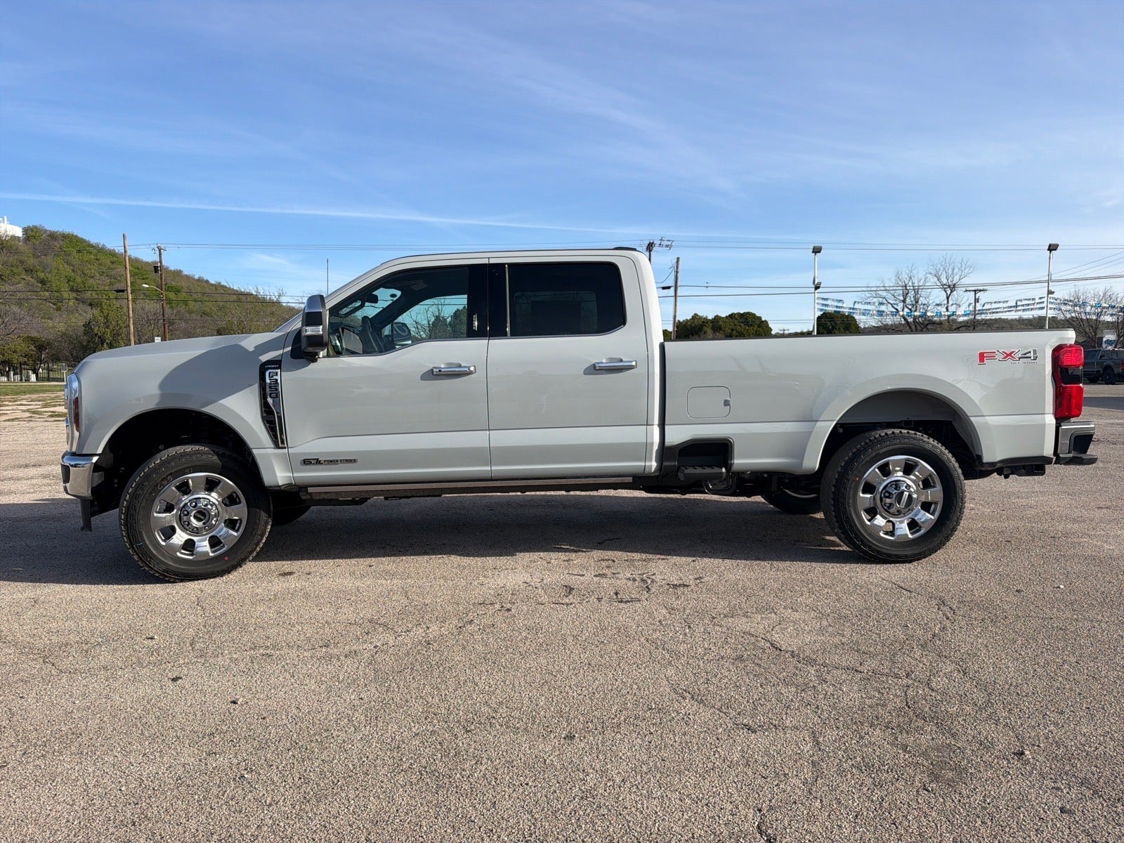 2026 Ford F-350 Super Duty Lariat