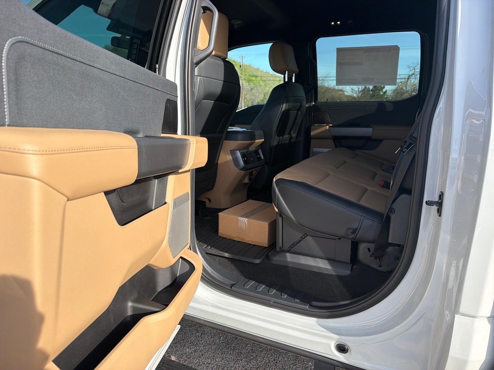 2026 Ford F-350 Super Duty Lariat