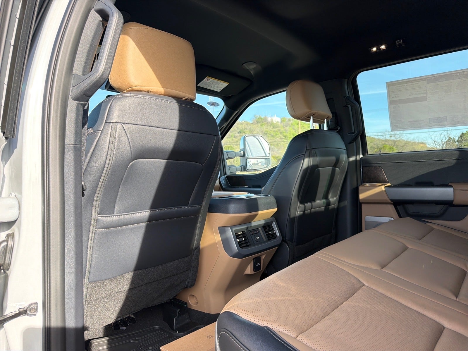 2026 Ford F-350 Super Duty Lariat