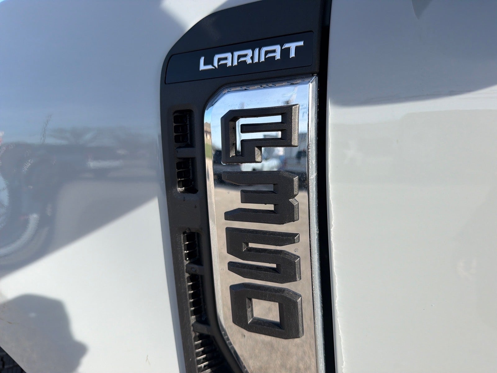 2026 Ford F-350 Super Duty Lariat