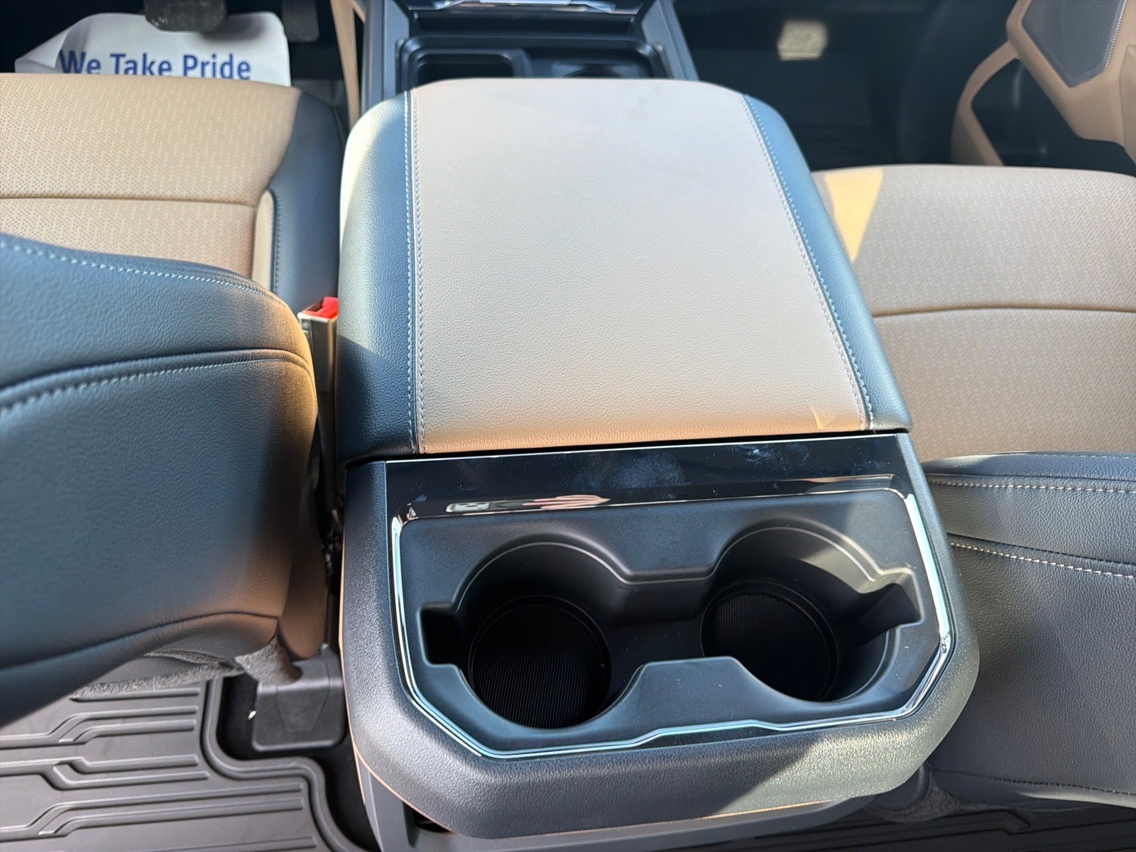 2026 Ford F-350 Super Duty Lariat